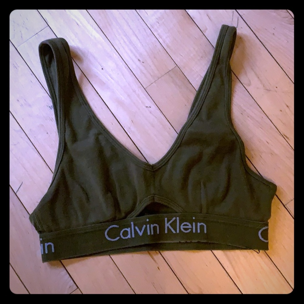 Calvin Klein sports top
